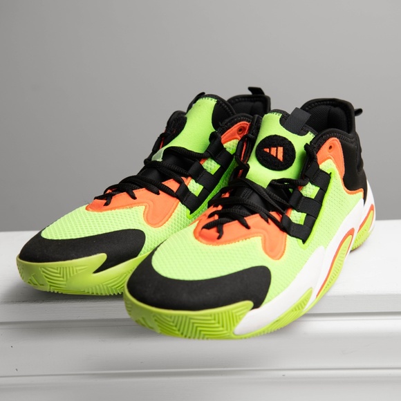 Adidas Basketball Shoes BYW Select Solar Green Impact Orange Boost Men Sz‎ 13 - Picture 2 of 7